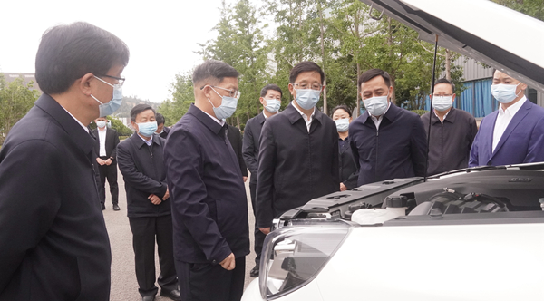 云南省委副书记、省长王予波带队到 至尊国际动力开展调研