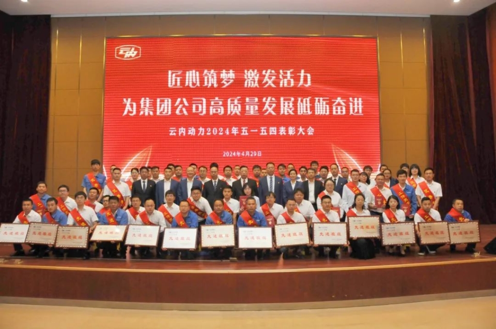 1ec37b73d6d24dcb9875855f7eb027eb